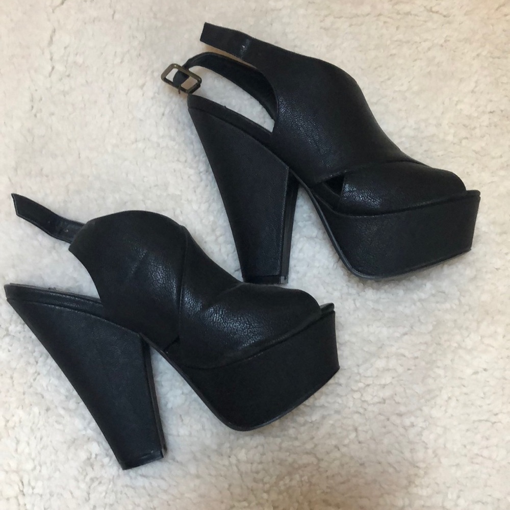Steve Madden platform heels